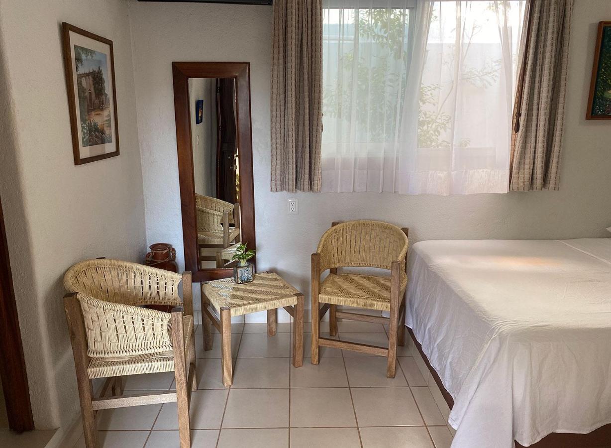 Zandoyo Bed & Breakfast Puerto Escondido  Bagian luar foto